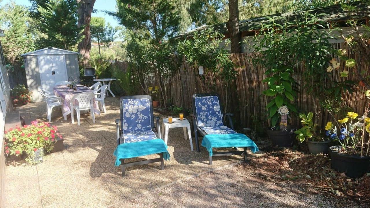 Mobile Home In Frejus, South Of France Exterior photo